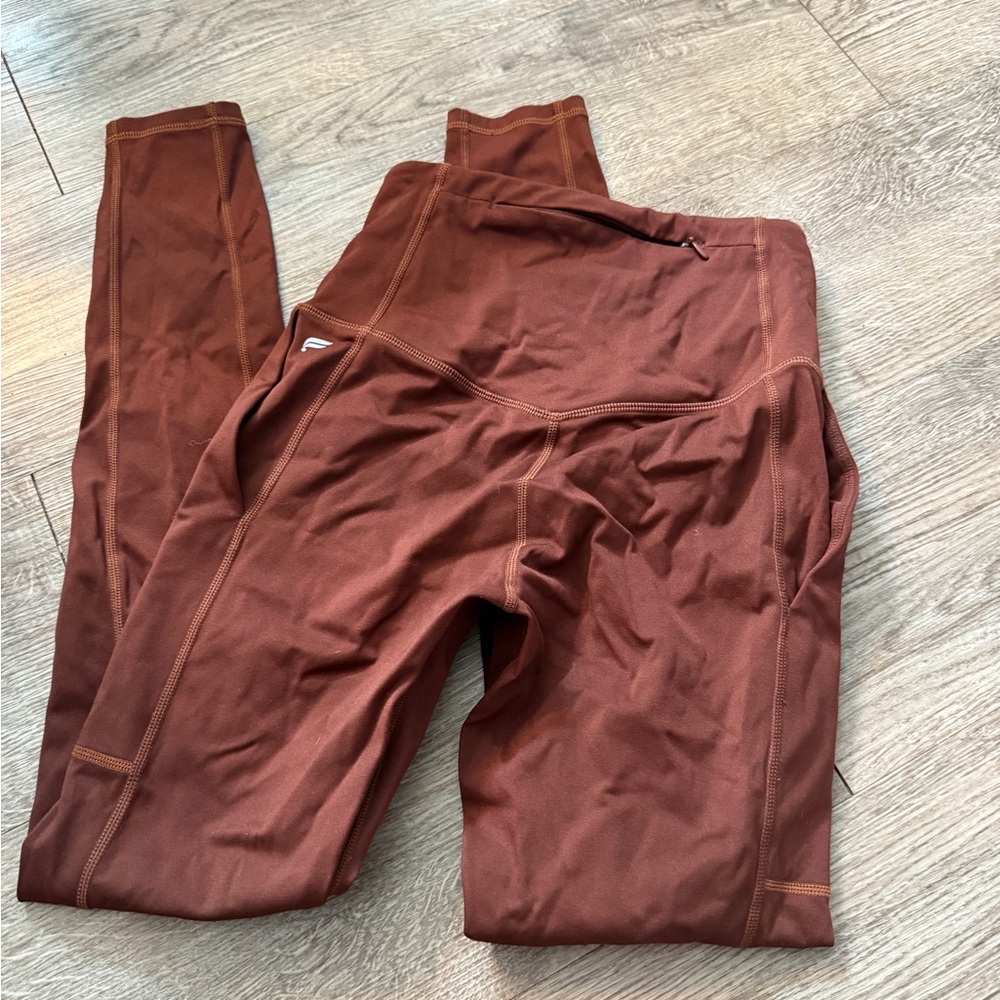 Brown High-Waisted Leggings
